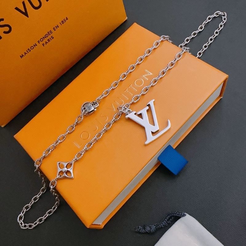 Louis Vuitton Necklaces